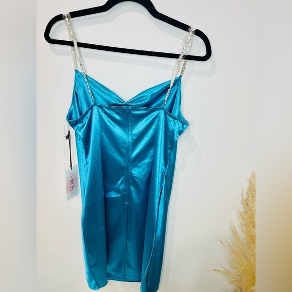Crystal Sky• Women’s Sweetheart Blue Rhinestones Strap Dress SIZE MEDIUM NWT - Picture 7 of 11